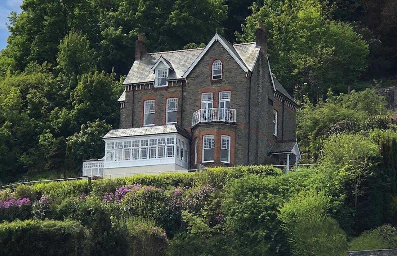 린턴 Highcliffe House B&B 외부 사진