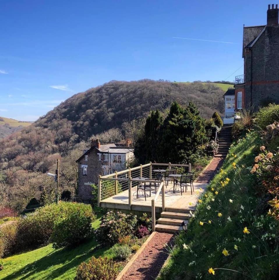 린턴 Highcliffe House B&B 외부 사진
