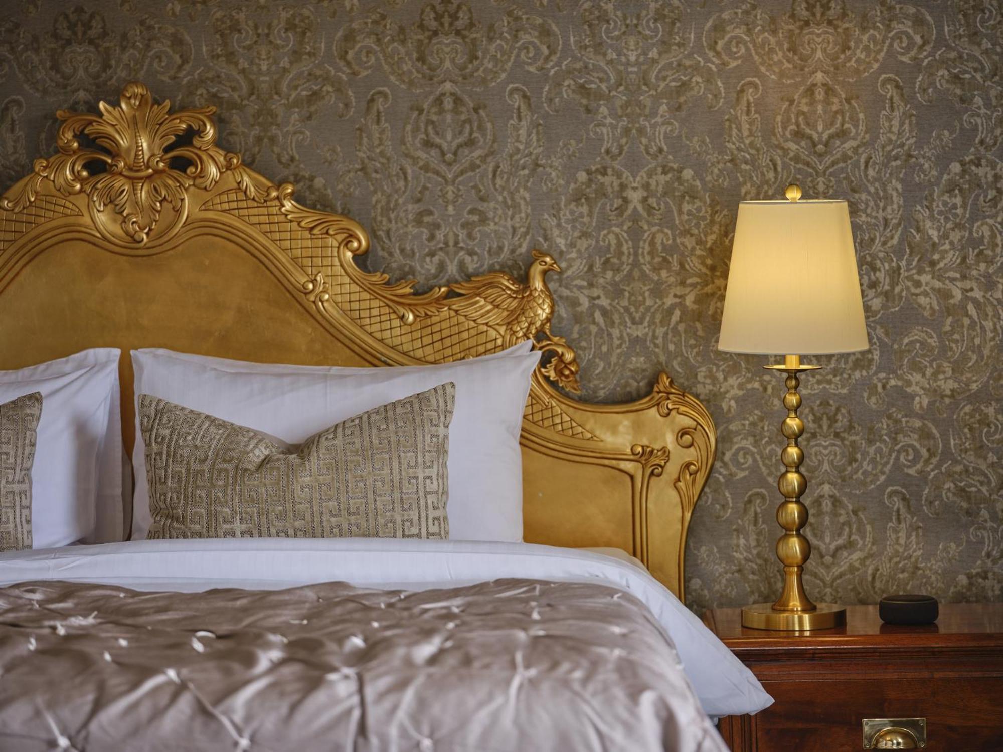 린턴 Highcliffe House B&B 외부 사진